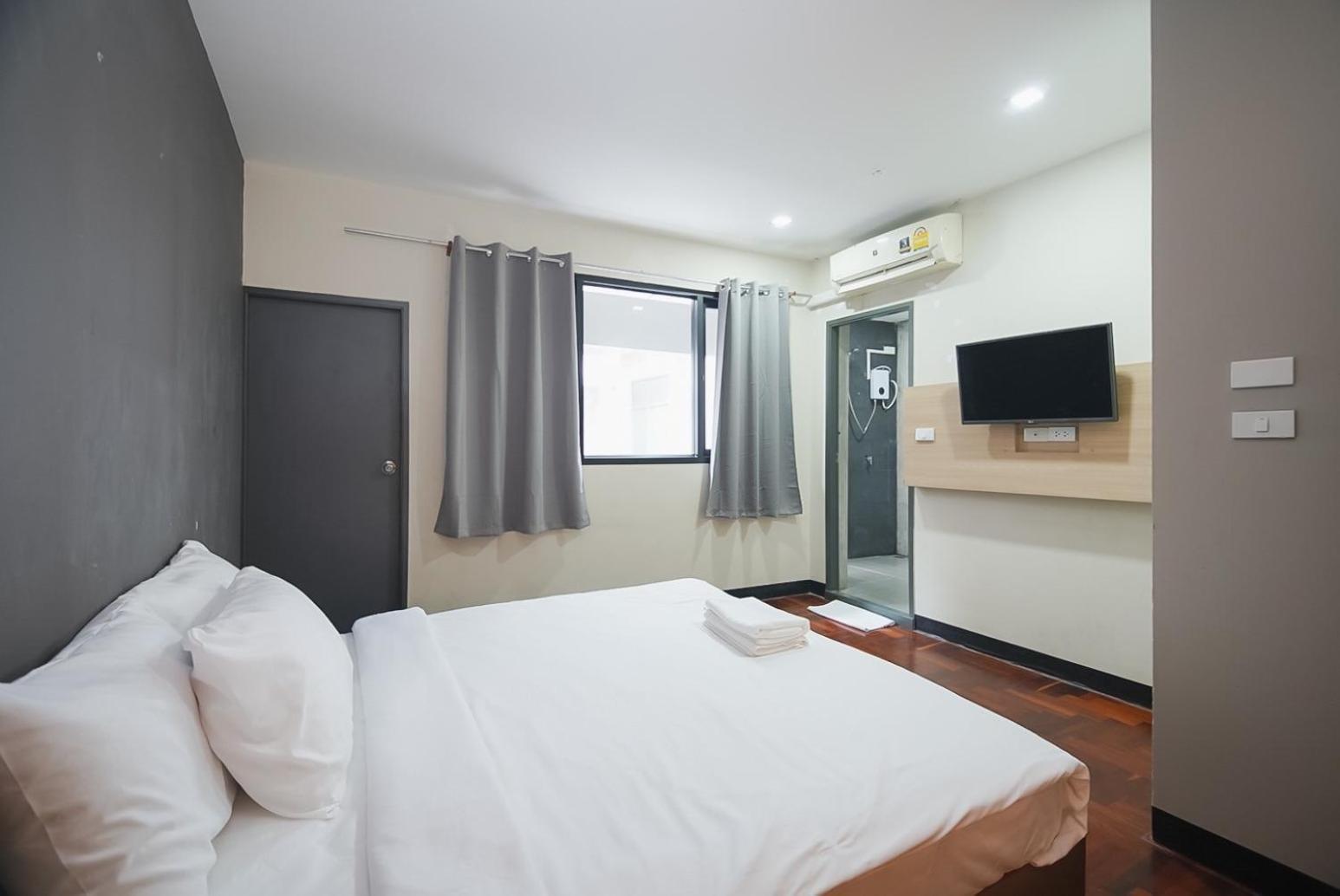 Mitr Inn Mrt Samyot Station - The Grand Palace มิตร อินน์ พระบรมมหาราชวัง 曼谷 外观 照片